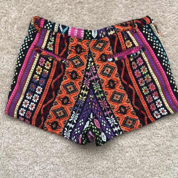 Colorful Shorts - Picture 2 of 3